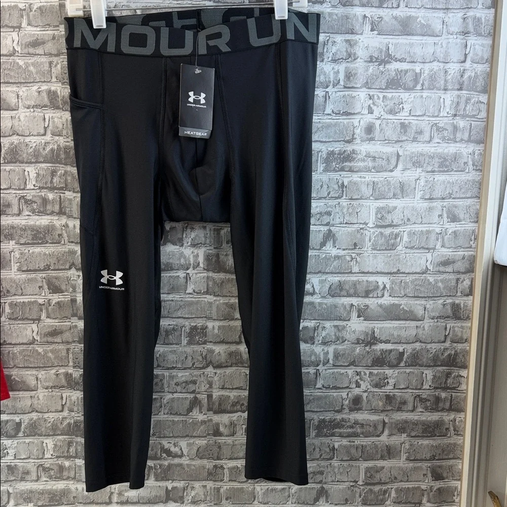 NWT‎ Under Armour Black Athletic Tights